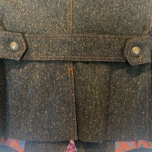 This blazer is so cute!  RoFa Moden tweed blazer. - Picture 8 of 10